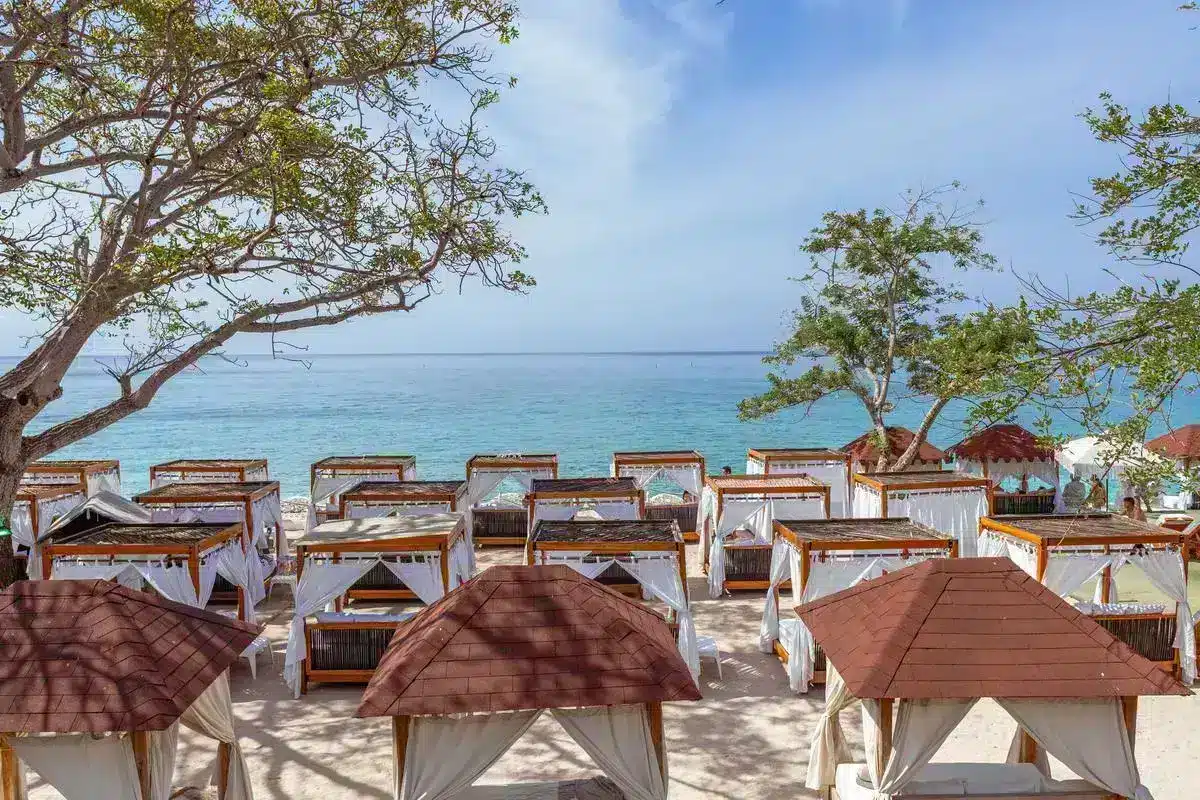 Bora Bora Beach Vip - Image 22